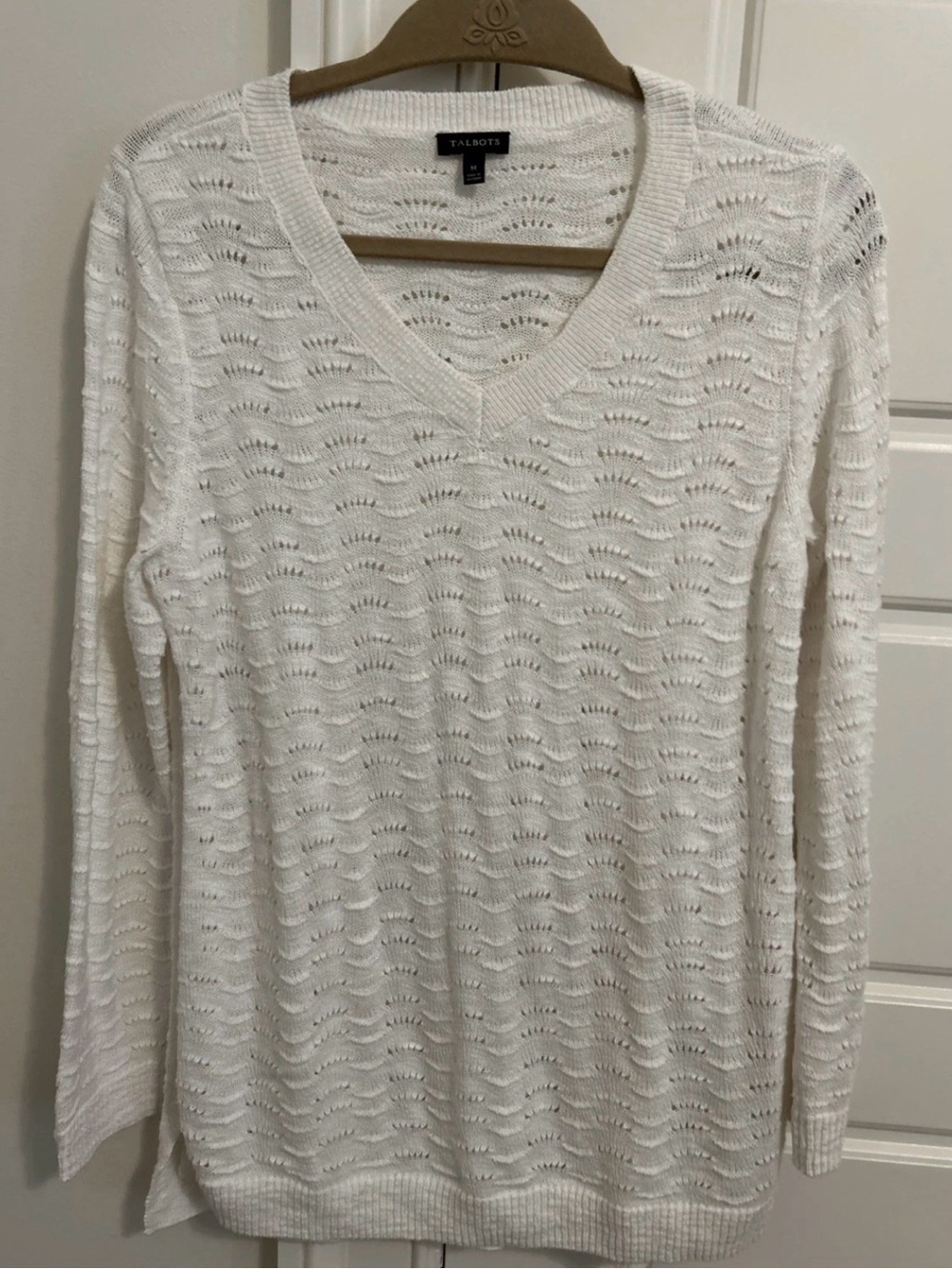 Talbots Women's white V-Neck Pointelle Sweater